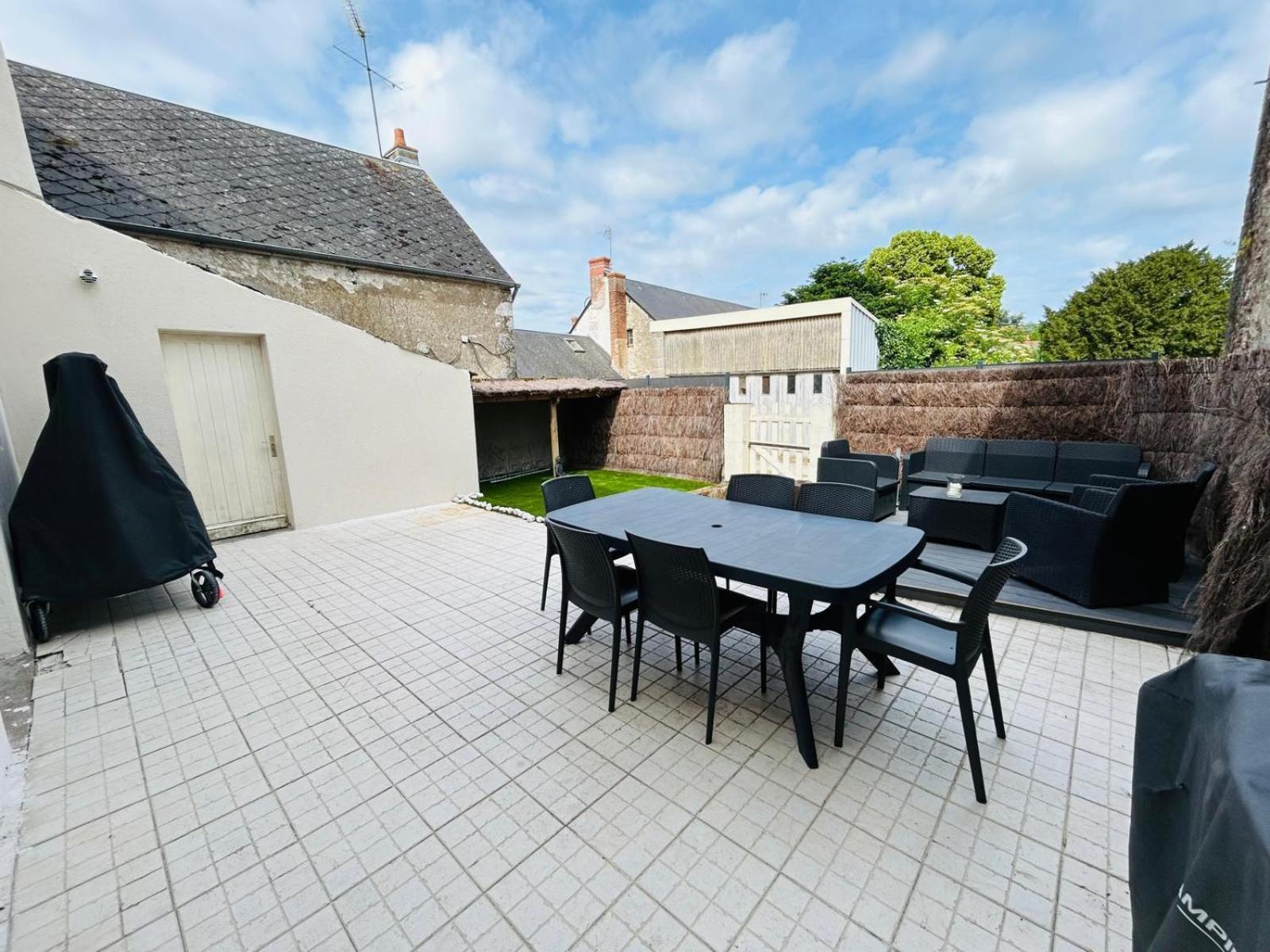 La Talonniere, Maison De Village Avec Terrasse Et 3 Chambres Messas Exterior foto